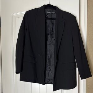 Zara Women's Elegant Black Suit Jacket